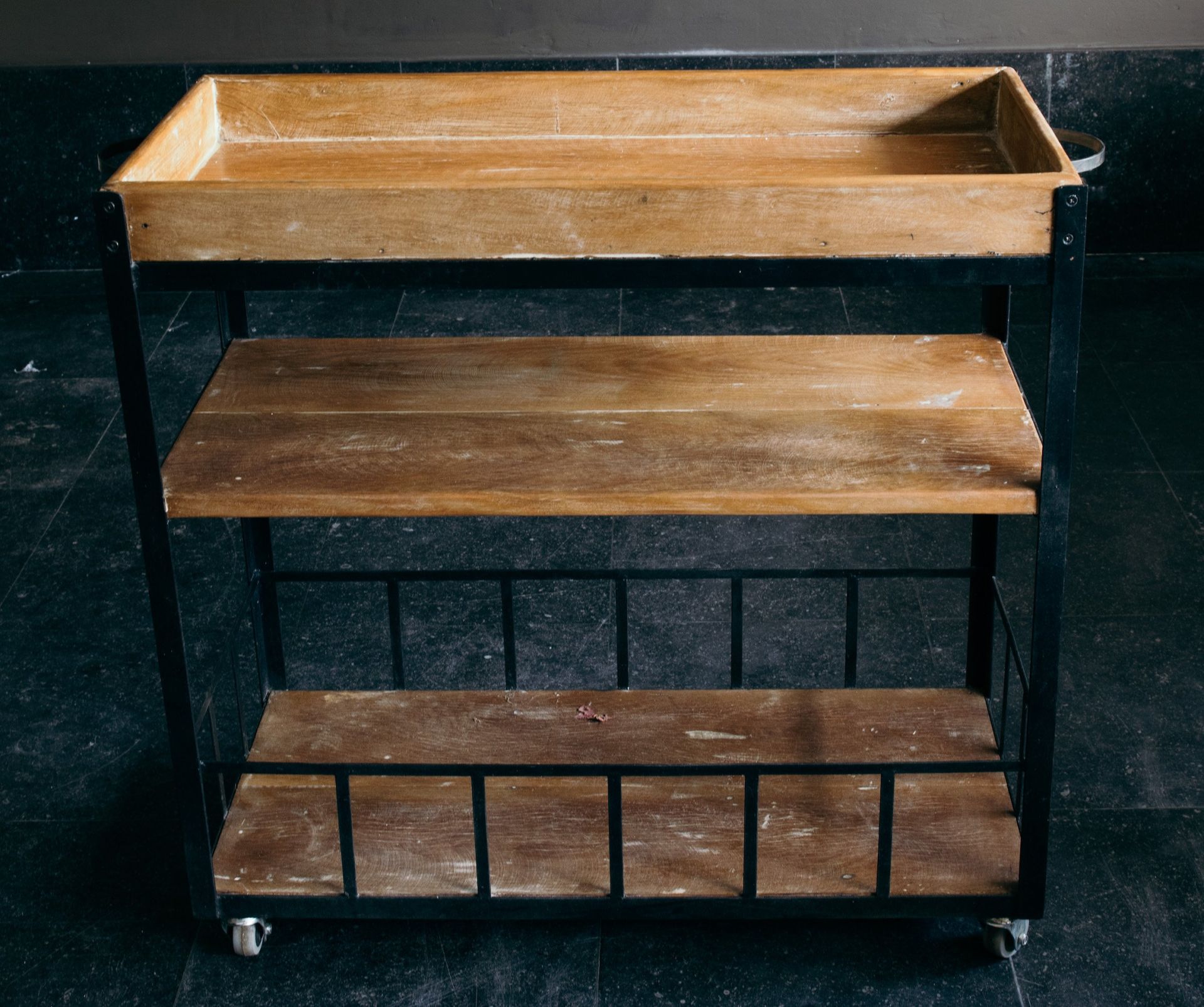 Metal Servant Modelleri